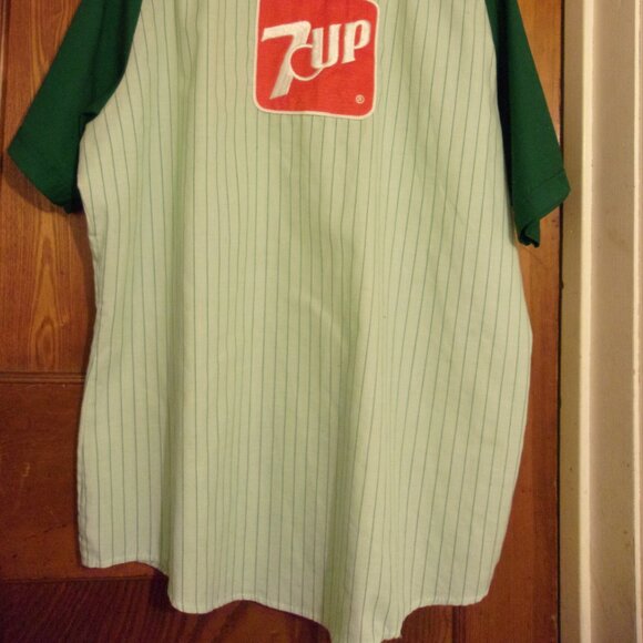 Unitog Short Sleeve 7UP Button down 2 pockets 16-16.5 - Picture 7 of 12